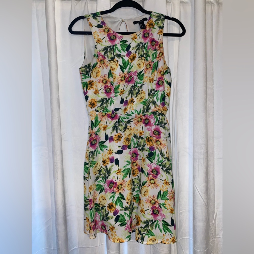 Forever 21 floral dress medium
